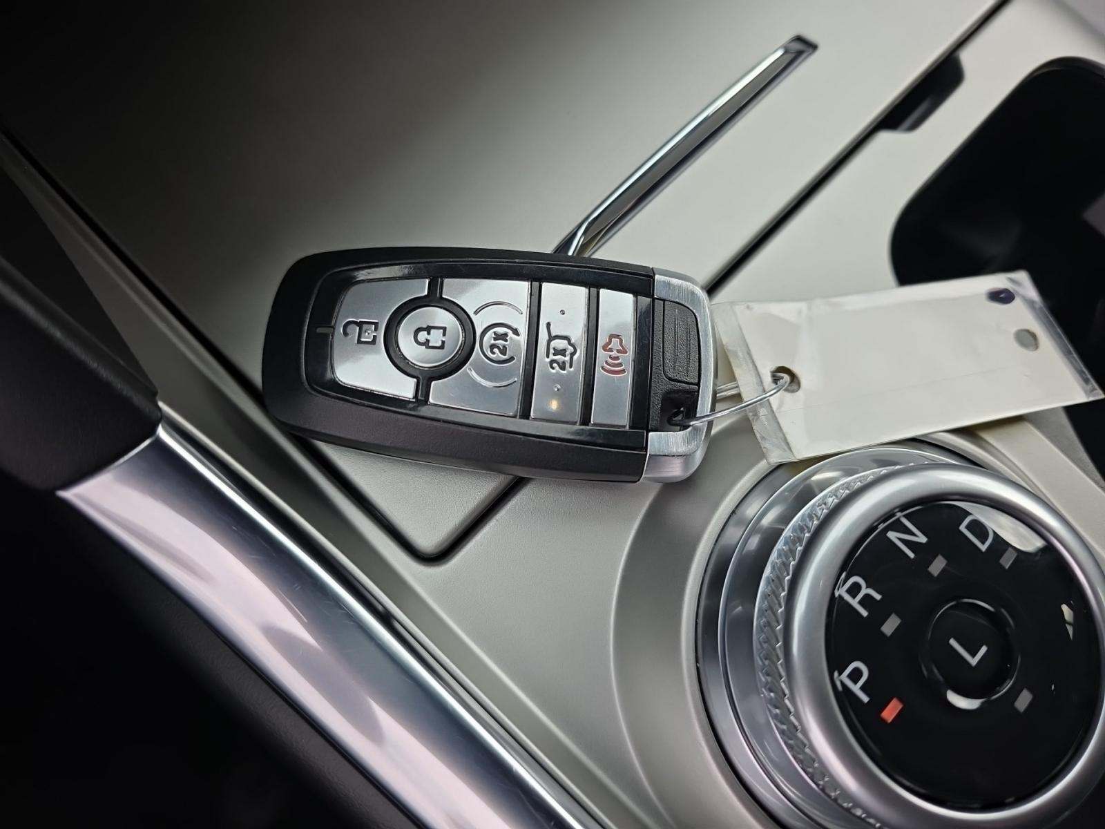 2022 Ford Explorer XLT AWD