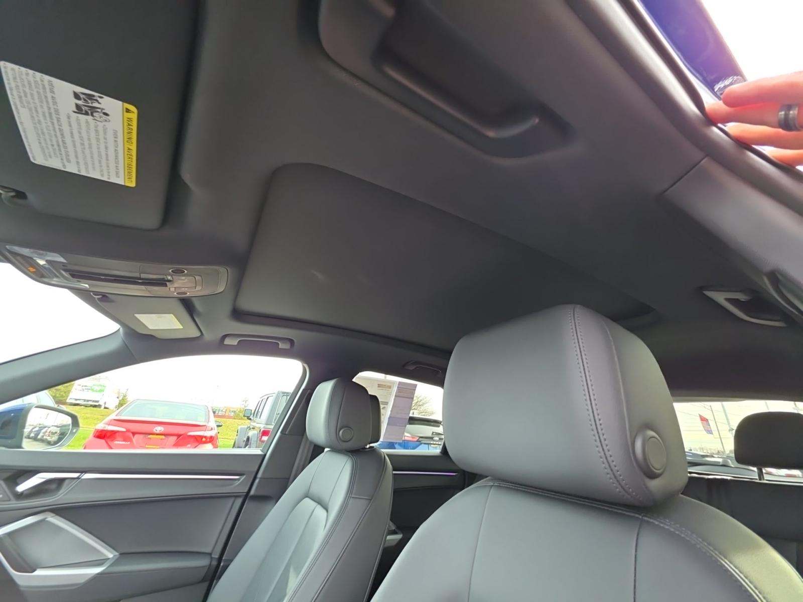 2022 Audi Q3 2.0T S line Premium Plus AWD