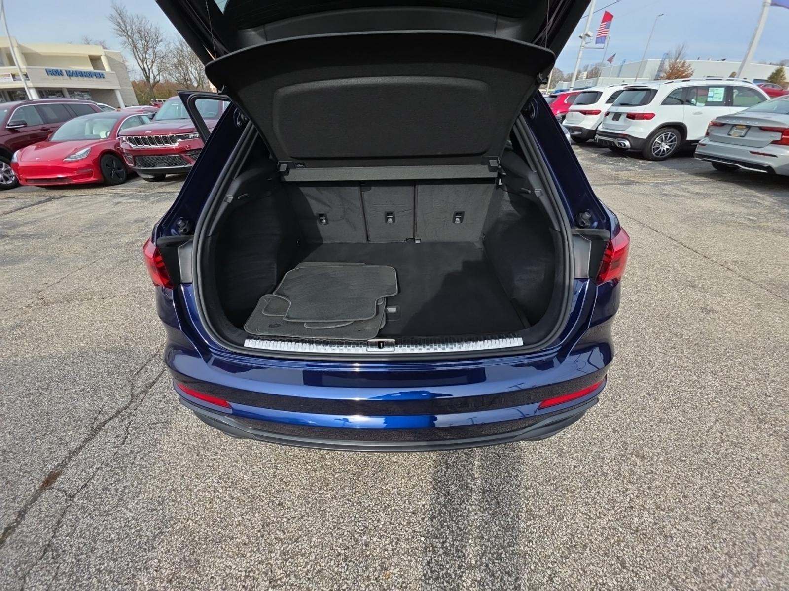 2022 Audi Q3 2.0T S line Premium Plus AWD