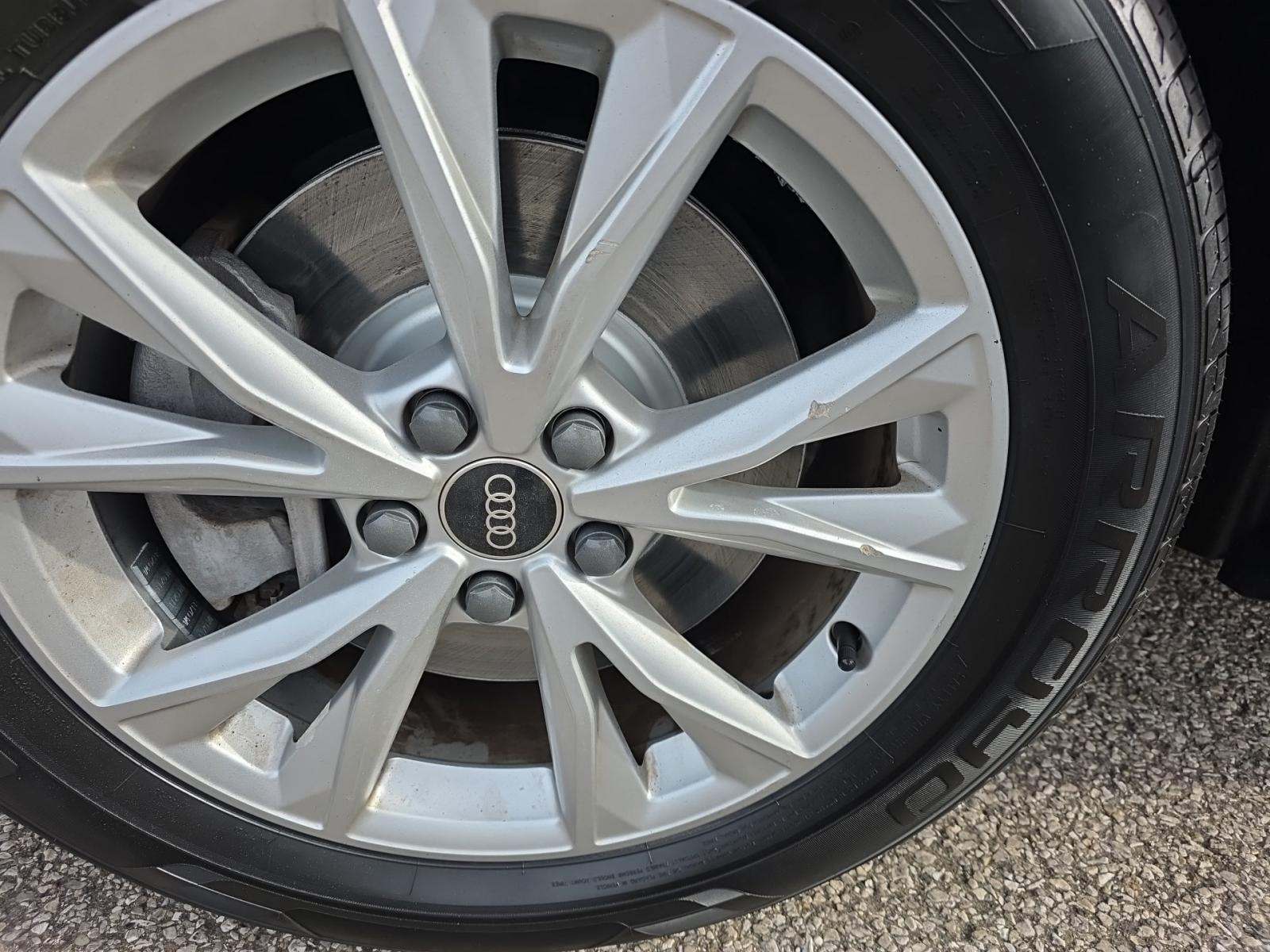 2022 Audi Q3 2.0T S line Premium Plus AWD