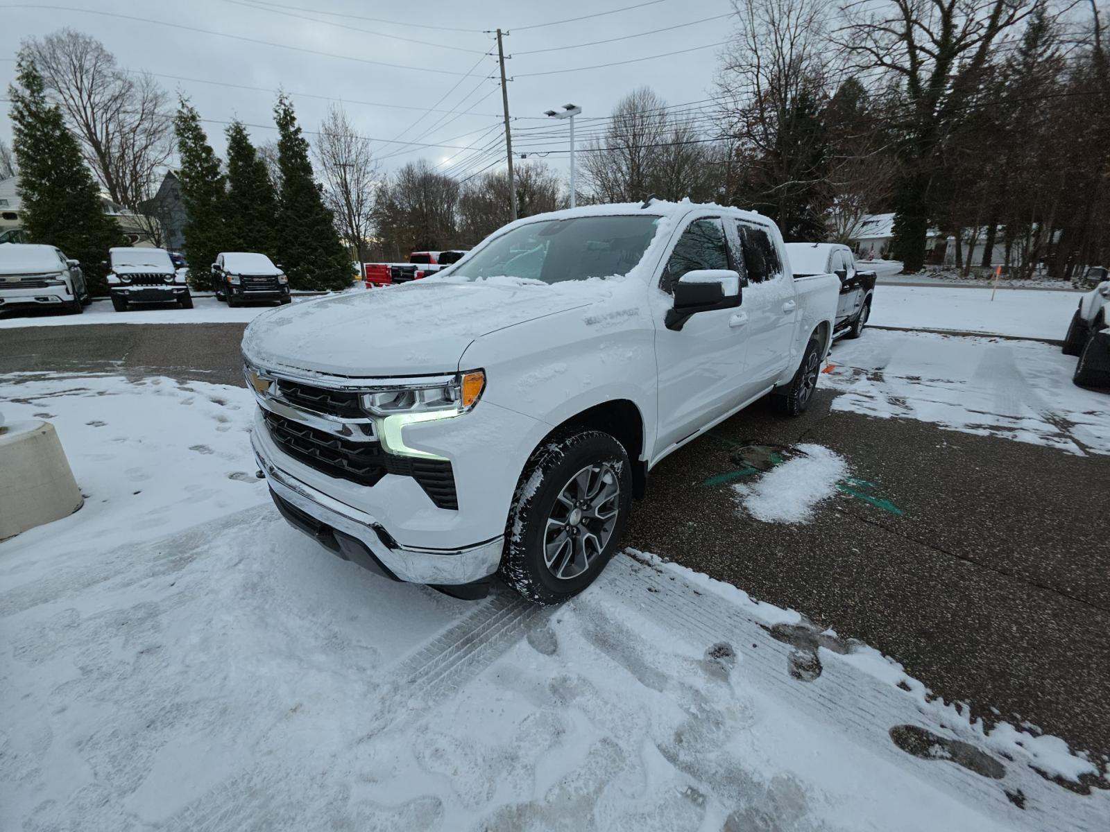 2023 Chevrolet Silverado 1500 LT AWD