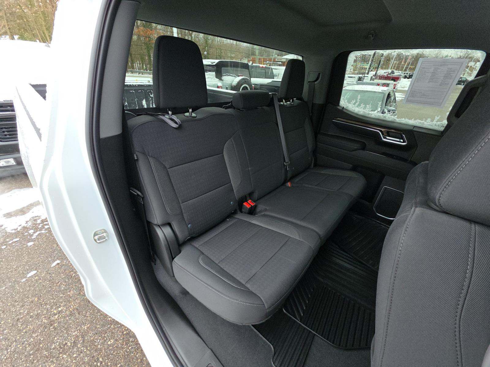 2023 Chevrolet Silverado 1500 LT AWD