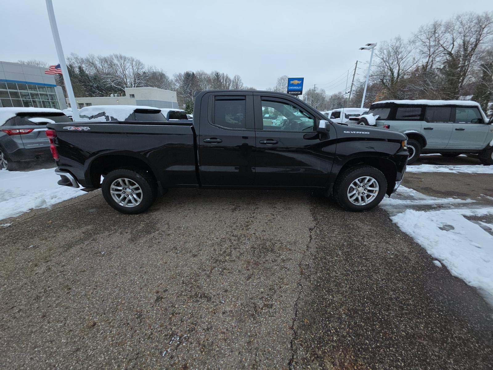 2021 Chevrolet Silverado 1500 LT AWD