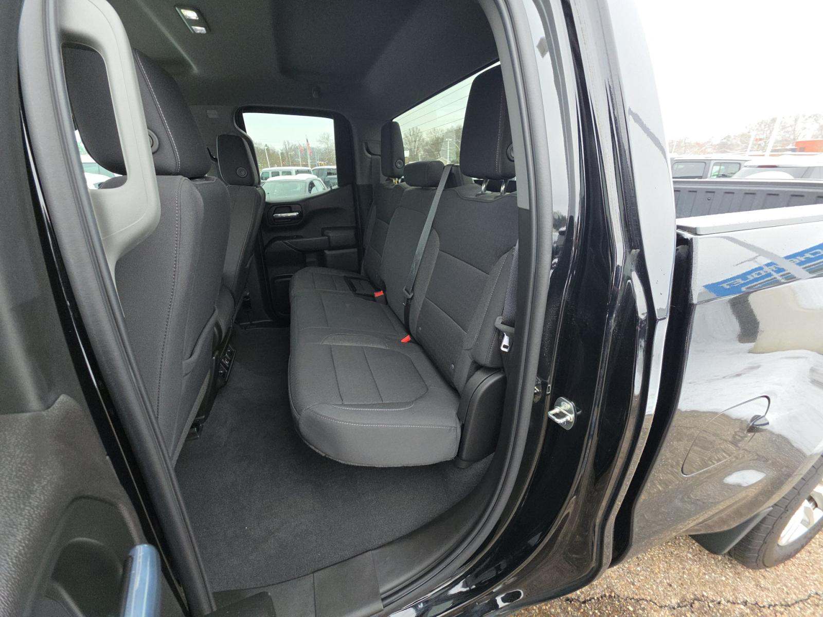 2021 Chevrolet Silverado 1500 LT AWD