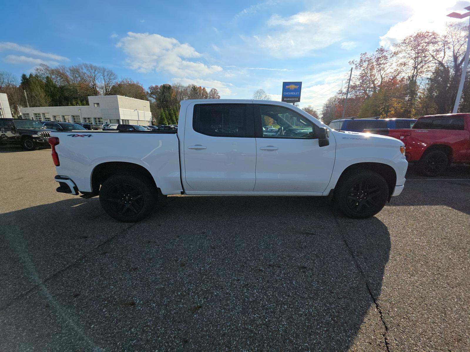 2025 Chevrolet Silverado 1500 RST AWD
