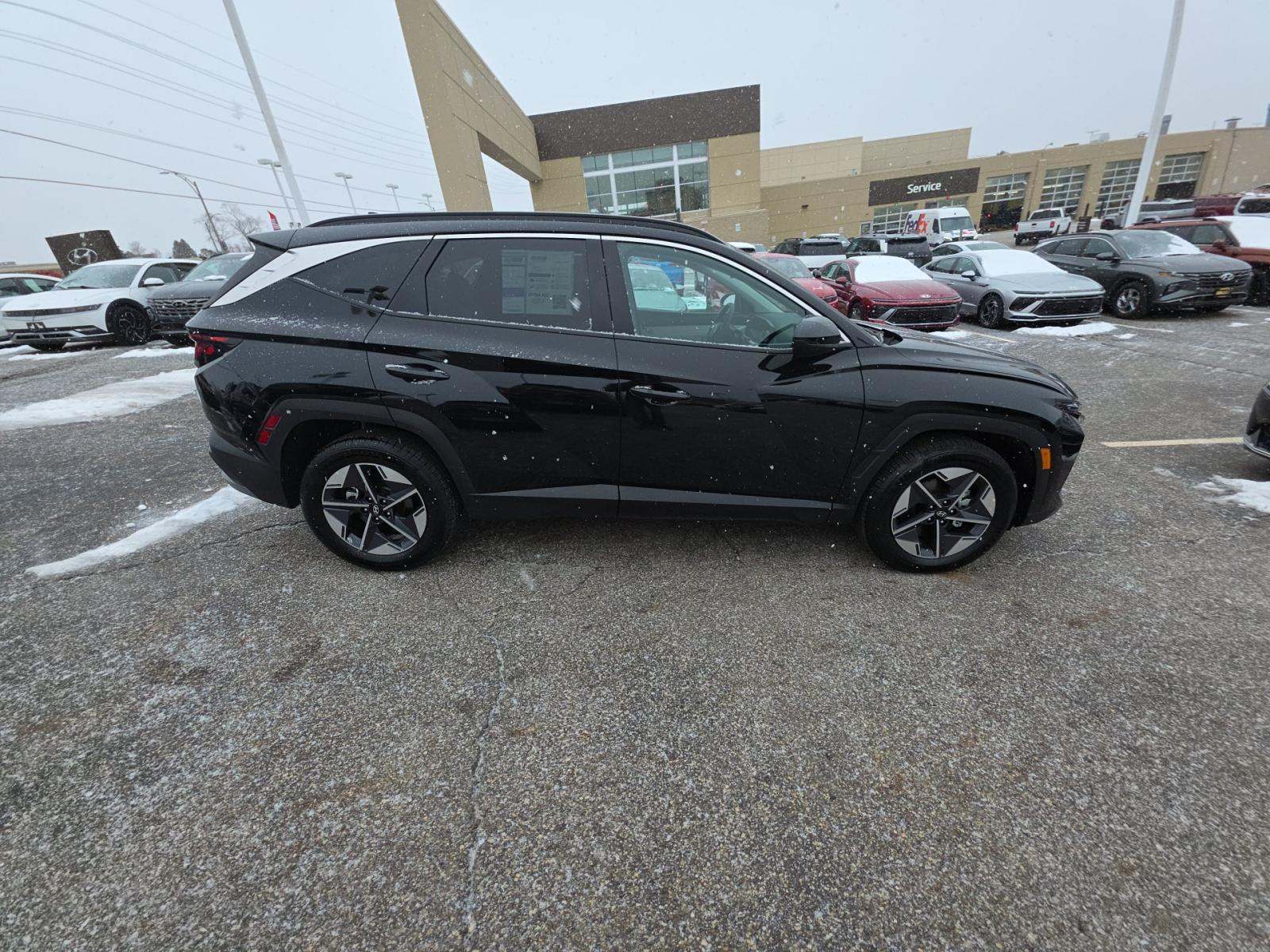 2025 Hyundai Tucson SEL FWD