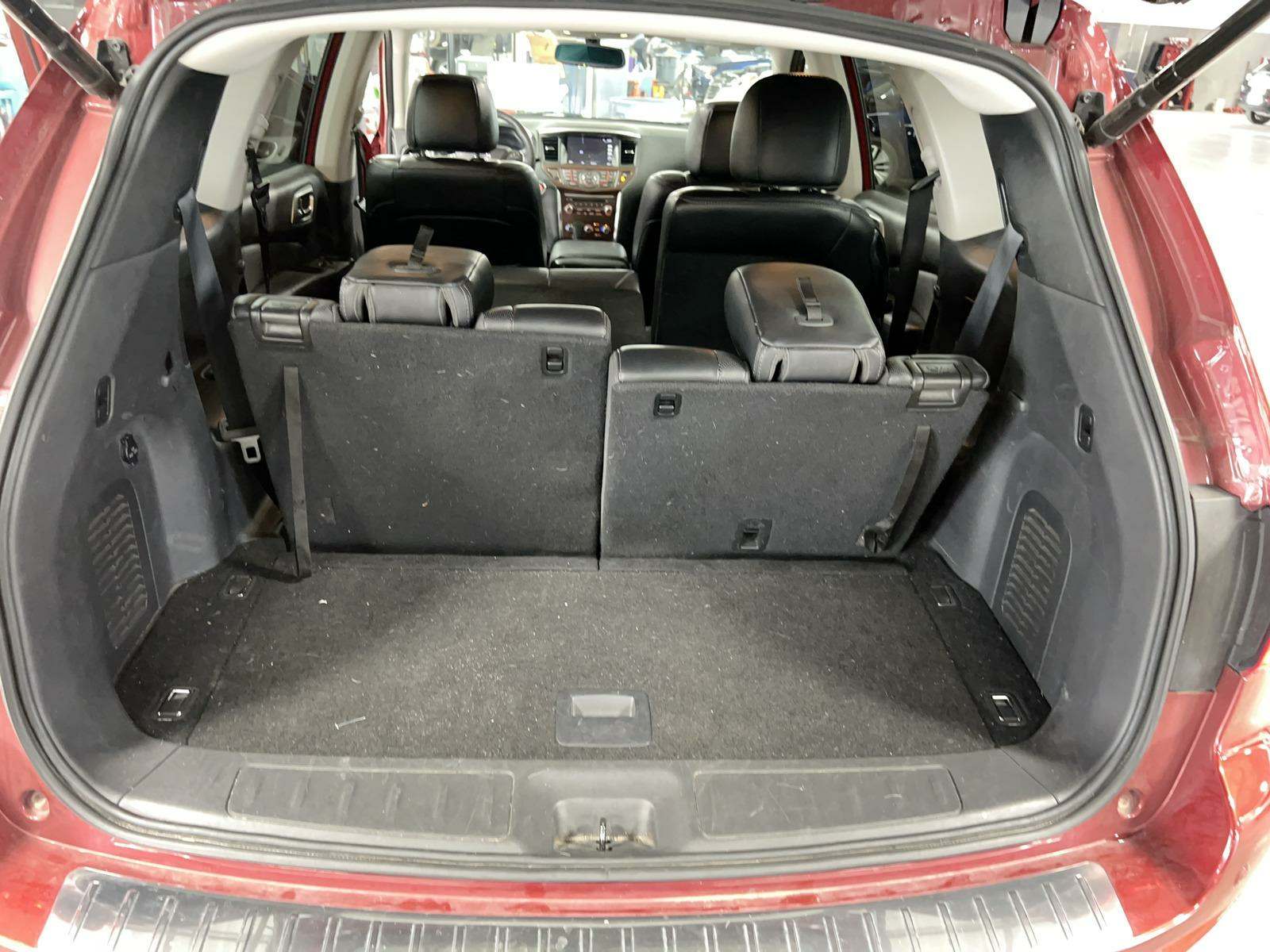 2017 Nissan Pathfinder Platinum AWD