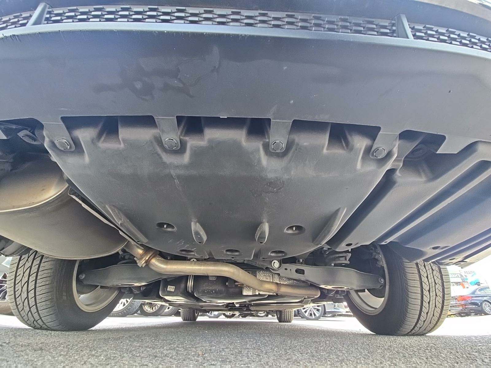 2022 Toyota Avalon Hybrid XLE FWD