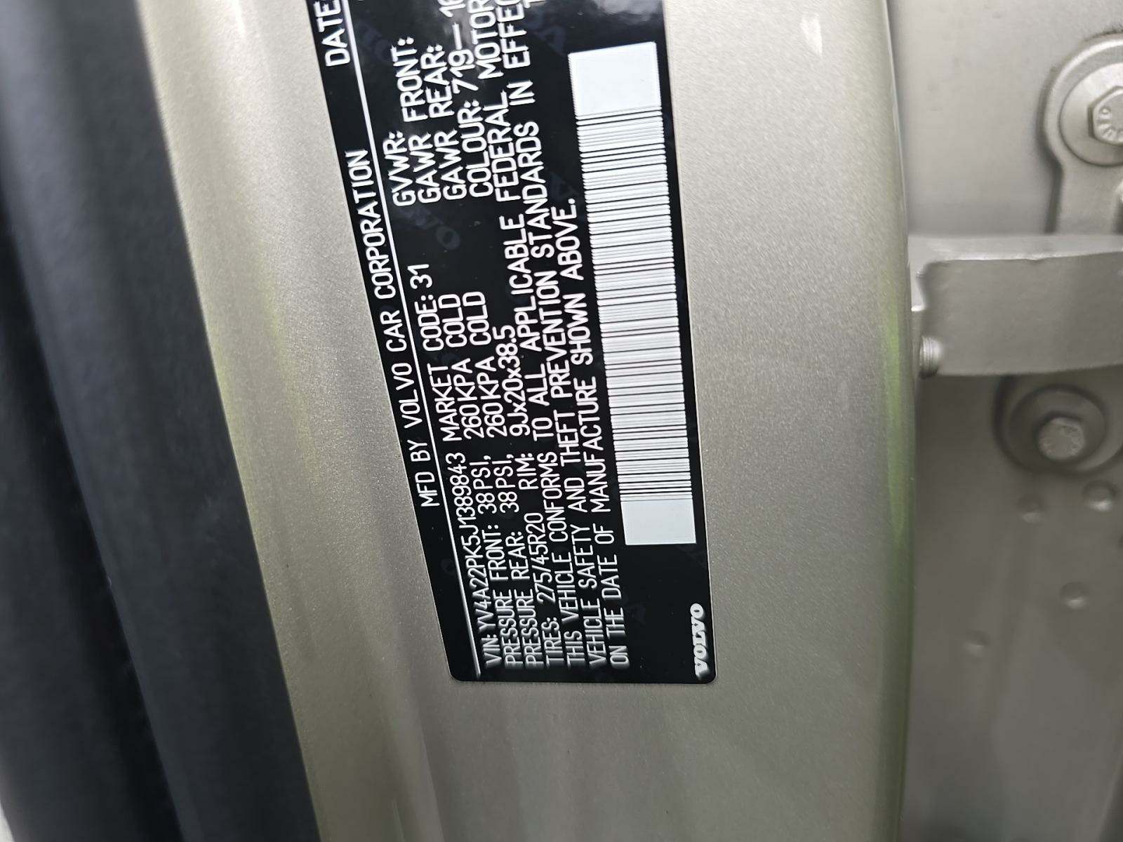 2018 Volvo XC90 T6 Momentum AWD