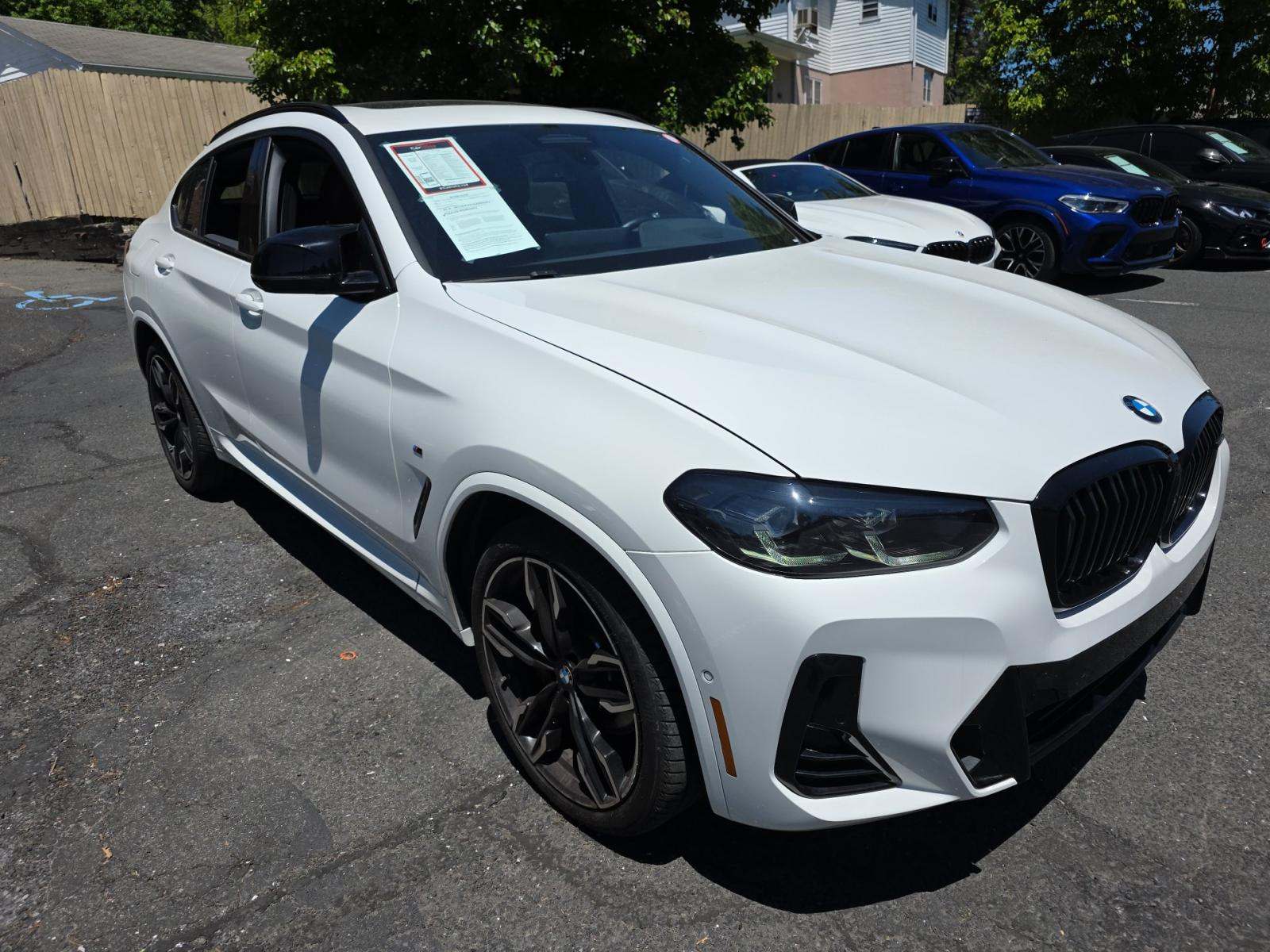 2025 BMW X4 M40i AWD