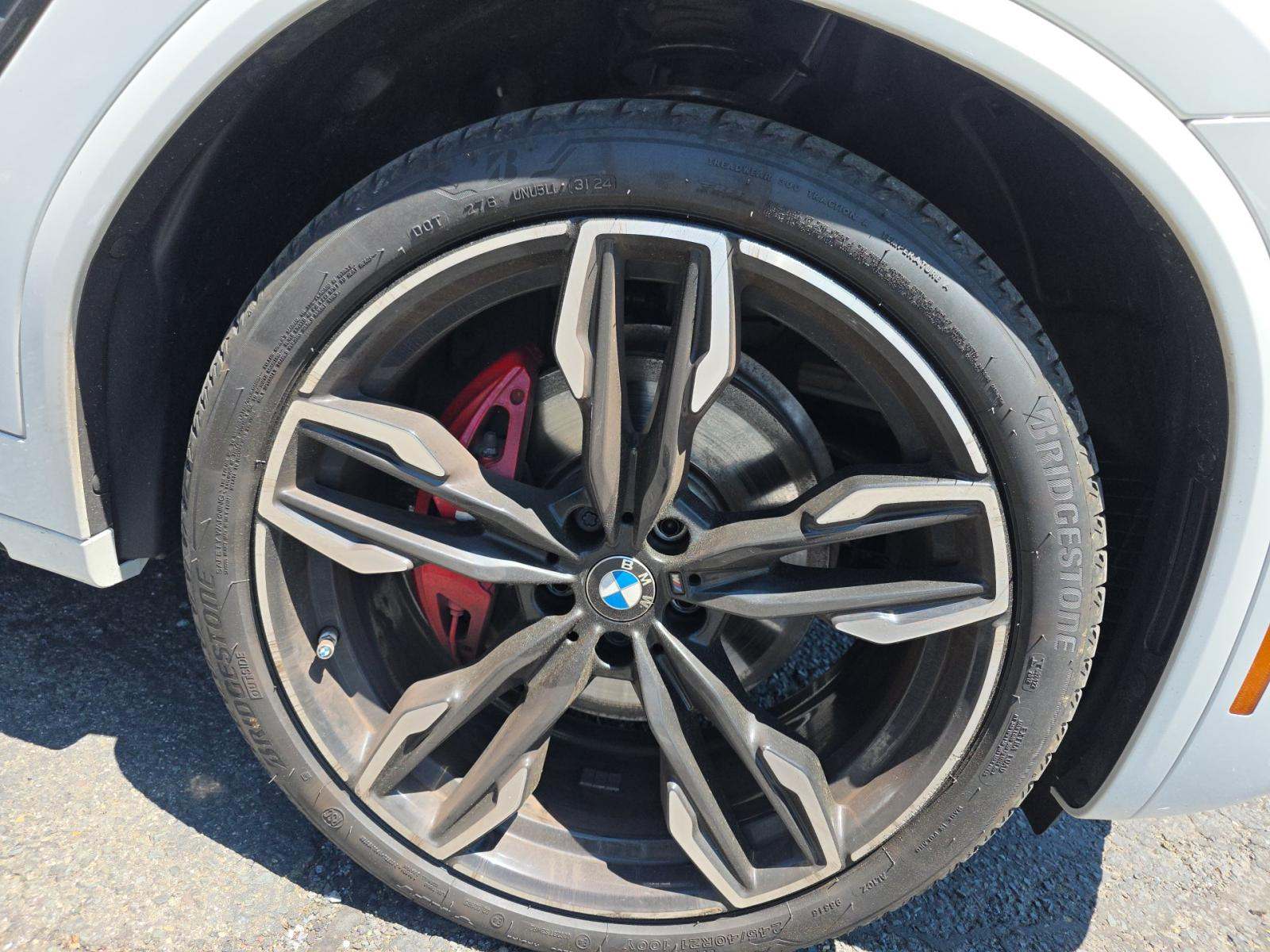 2025 BMW X4 M40i AWD