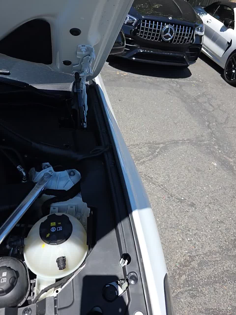 2025 BMW X4 M40i AWD
