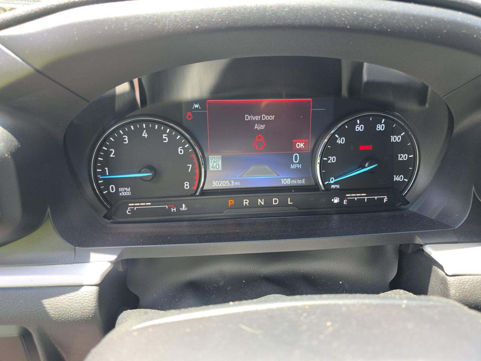 FORD EXPLORER - 9