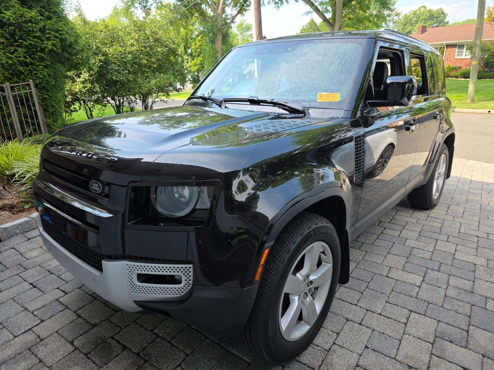 2023 Land Rover Defender 110 SE AWD