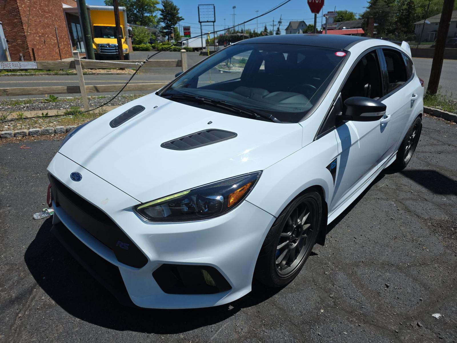 2017 Ford Focus RS AWD