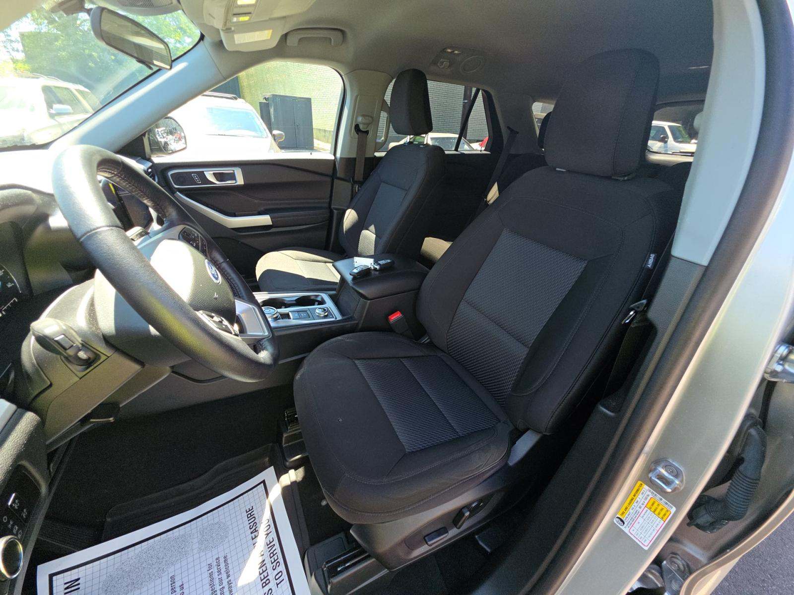 FORD EXPLORER - 6