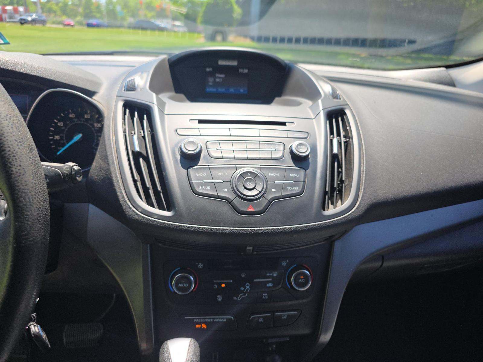 FORD ESCAPE - 10