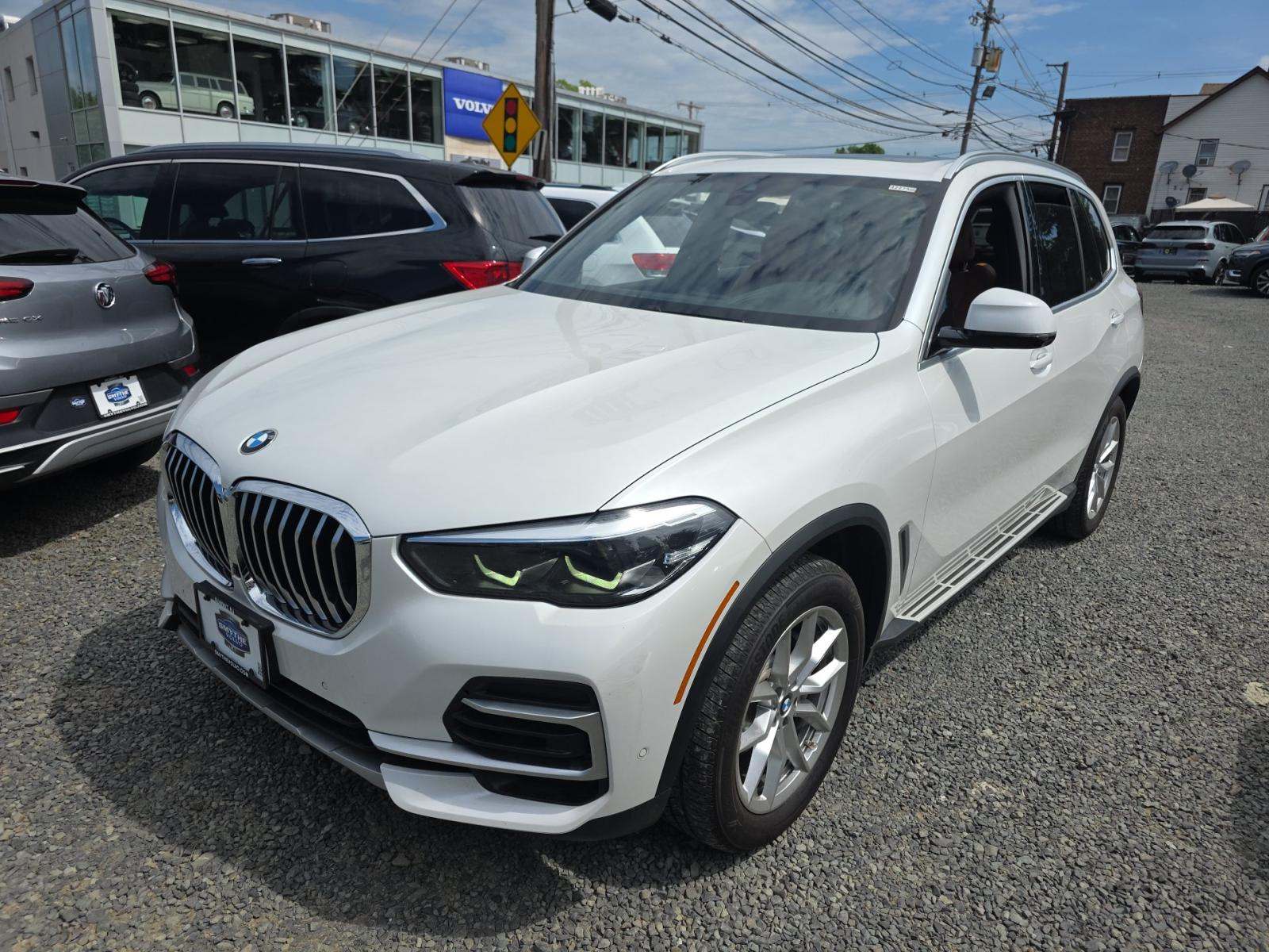 2022 BMW X5 xDrive40i AWD