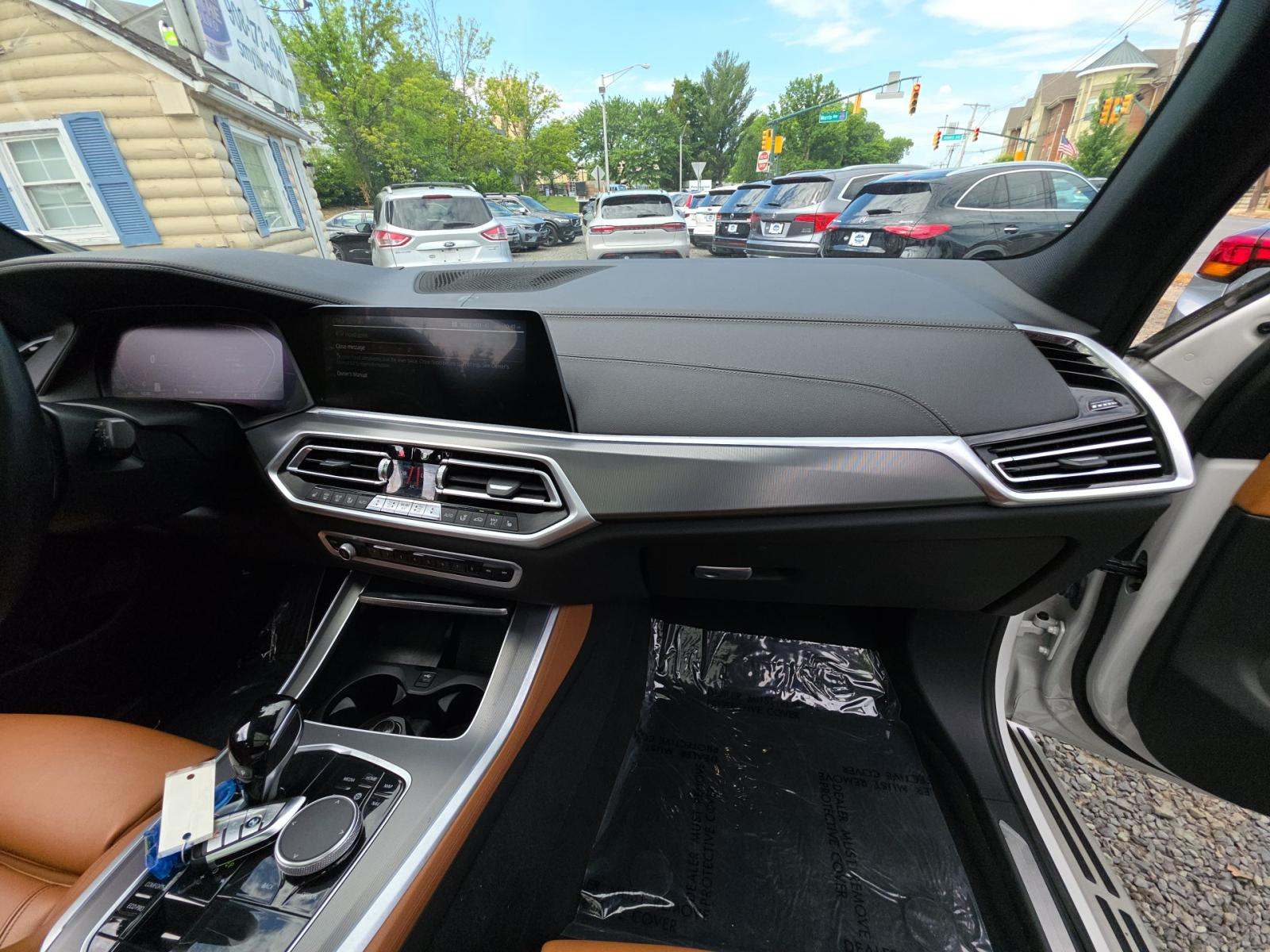 2022 BMW X5 xDrive40i AWD