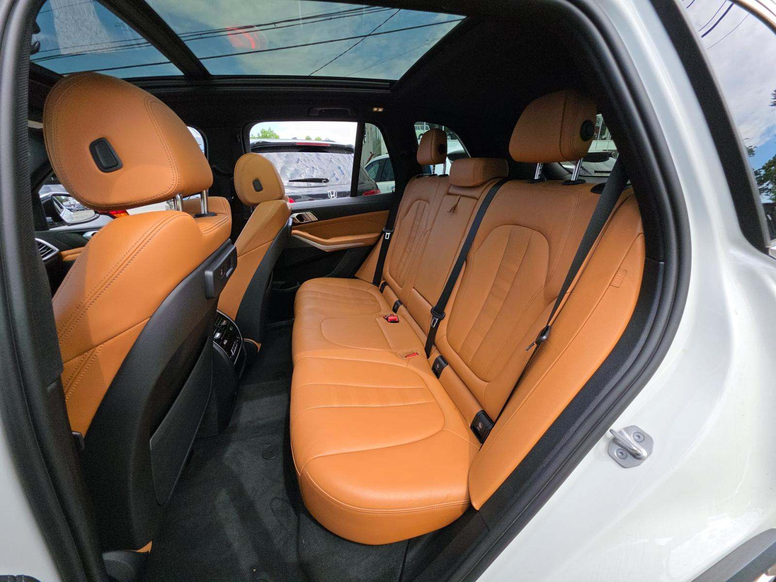 2022 BMW X5 xDrive40i AWD
