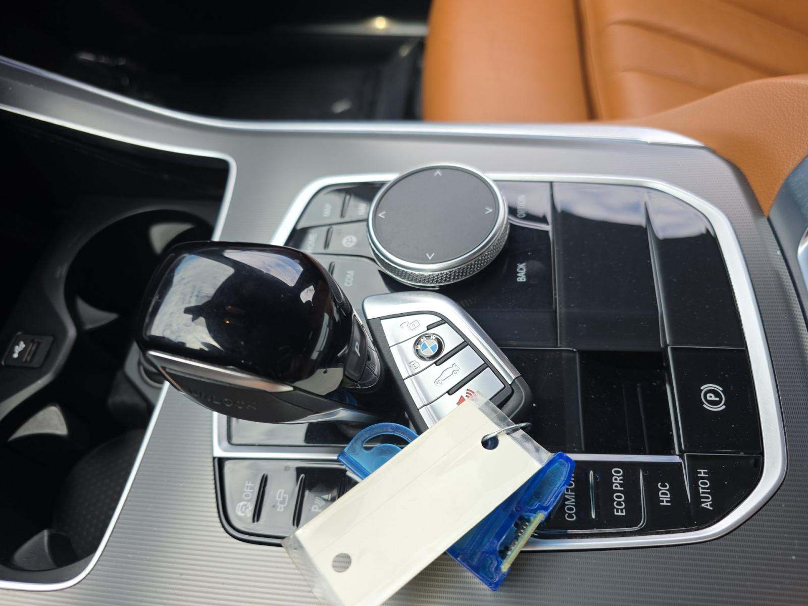 2022 BMW X5 xDrive40i AWD