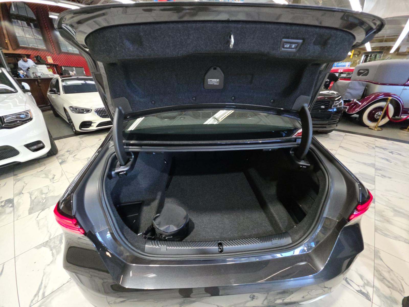 2026 BMW 5 Series 530i xDrive AWD