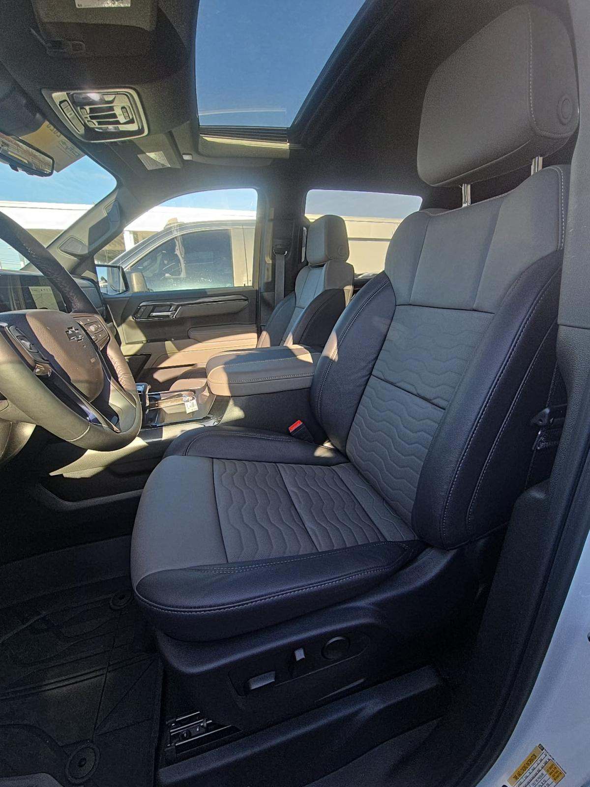 2025 Chevrolet Silverado 1500 ZR2 AWD