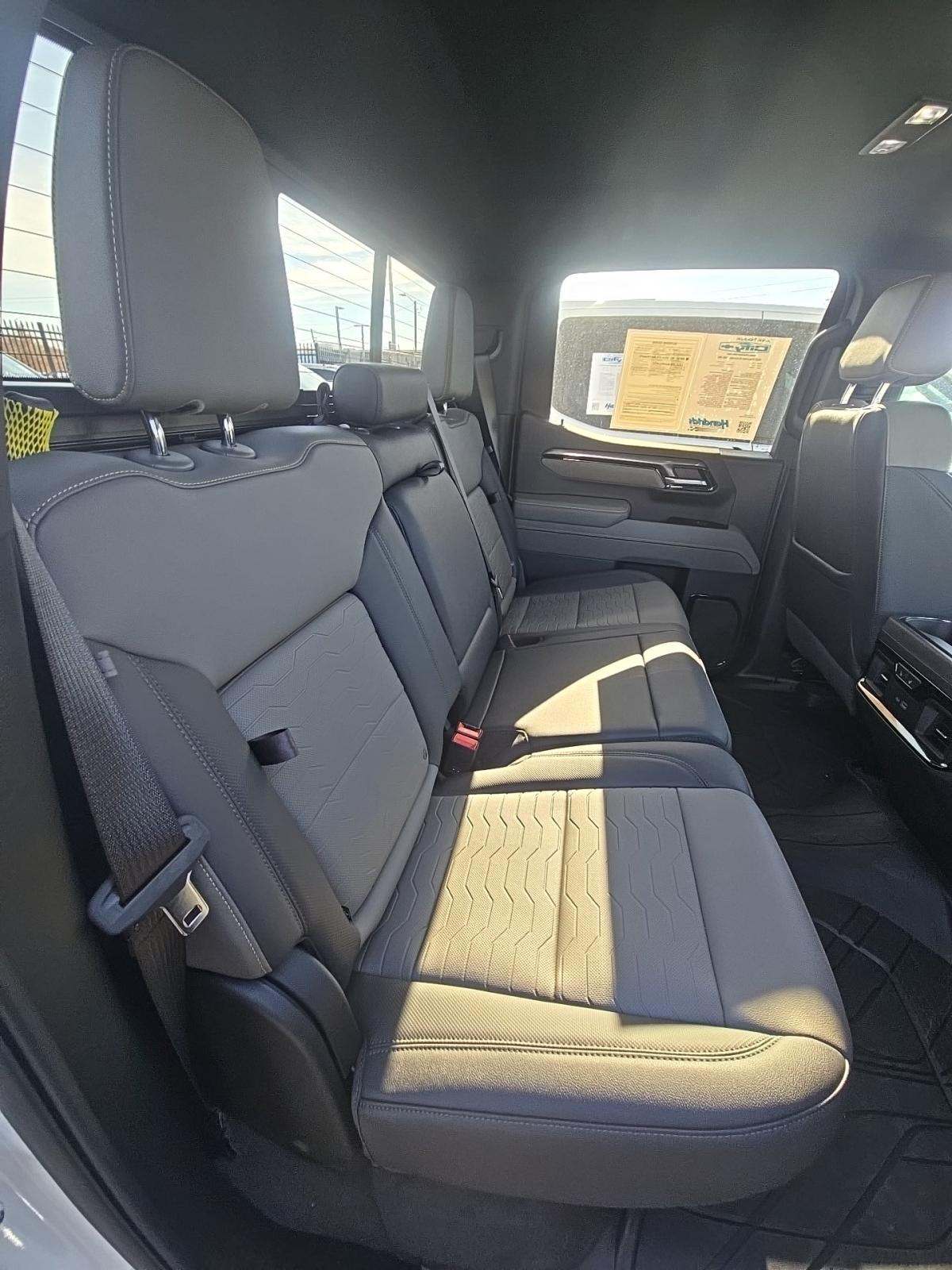 2025 Chevrolet Silverado 1500 ZR2 AWD