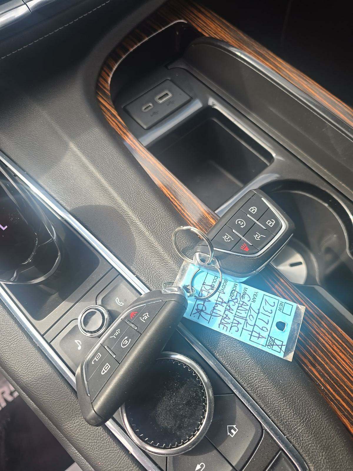 2021 Cadillac Escalade Premium Luxury AWD