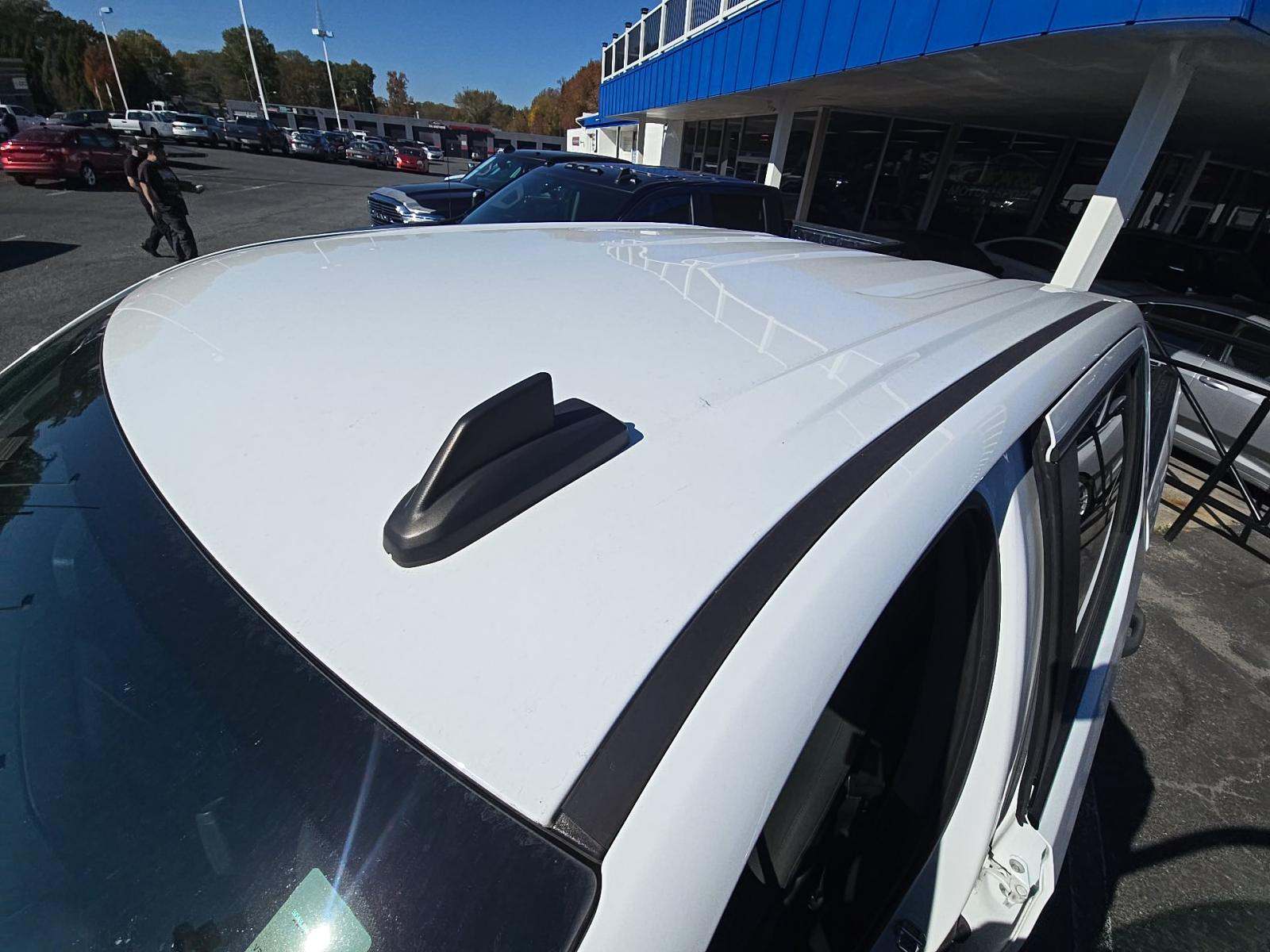 2021 Chevrolet Silverado 1500 Custom AWD