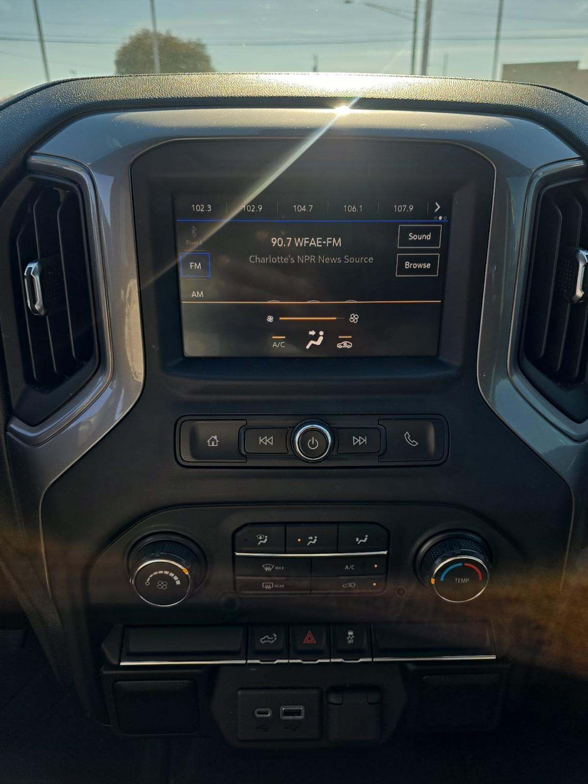 2021 Chevrolet Silverado 1500 Custom AWD