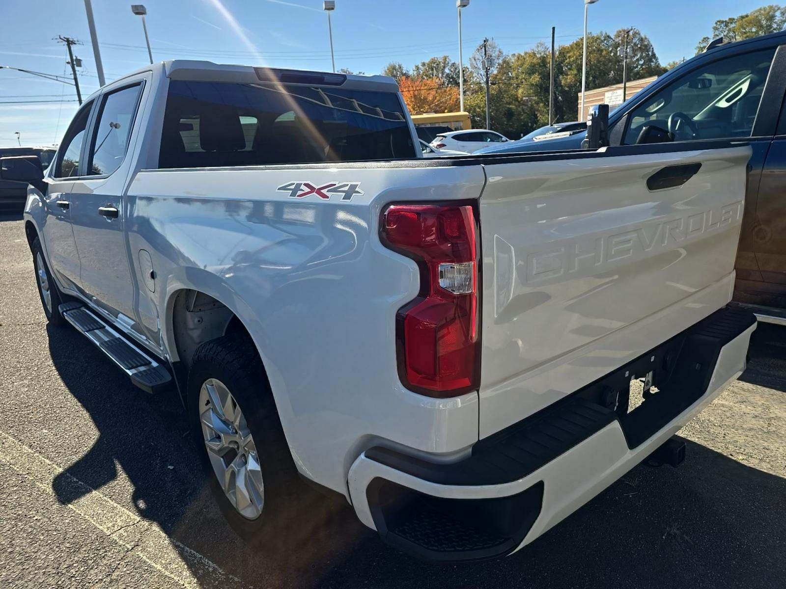 2021 Chevrolet Silverado 1500 Custom AWD