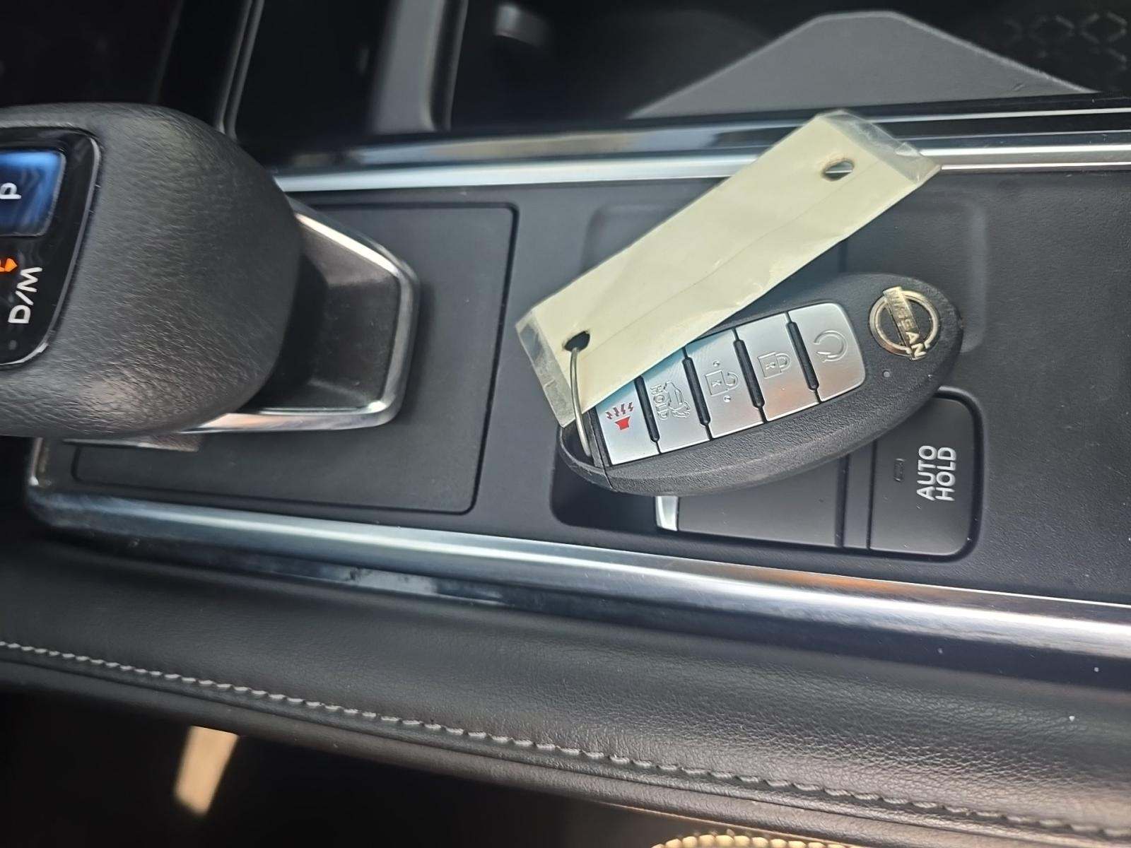 2022 Nissan Pathfinder SL AWD