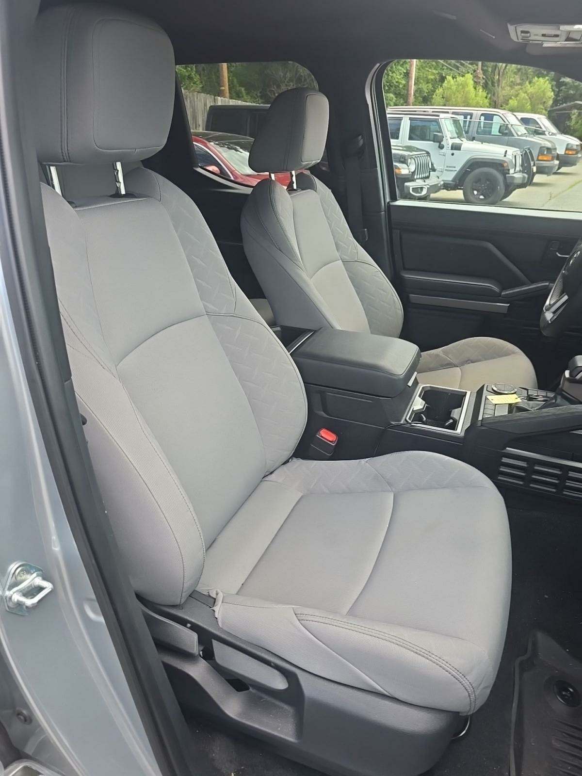 2024 Toyota Tacoma SR5 RWD