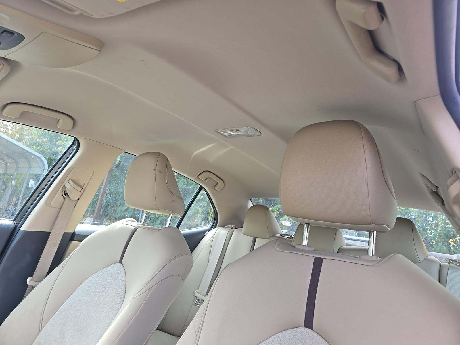 2018 Toyota Camry LE FWD