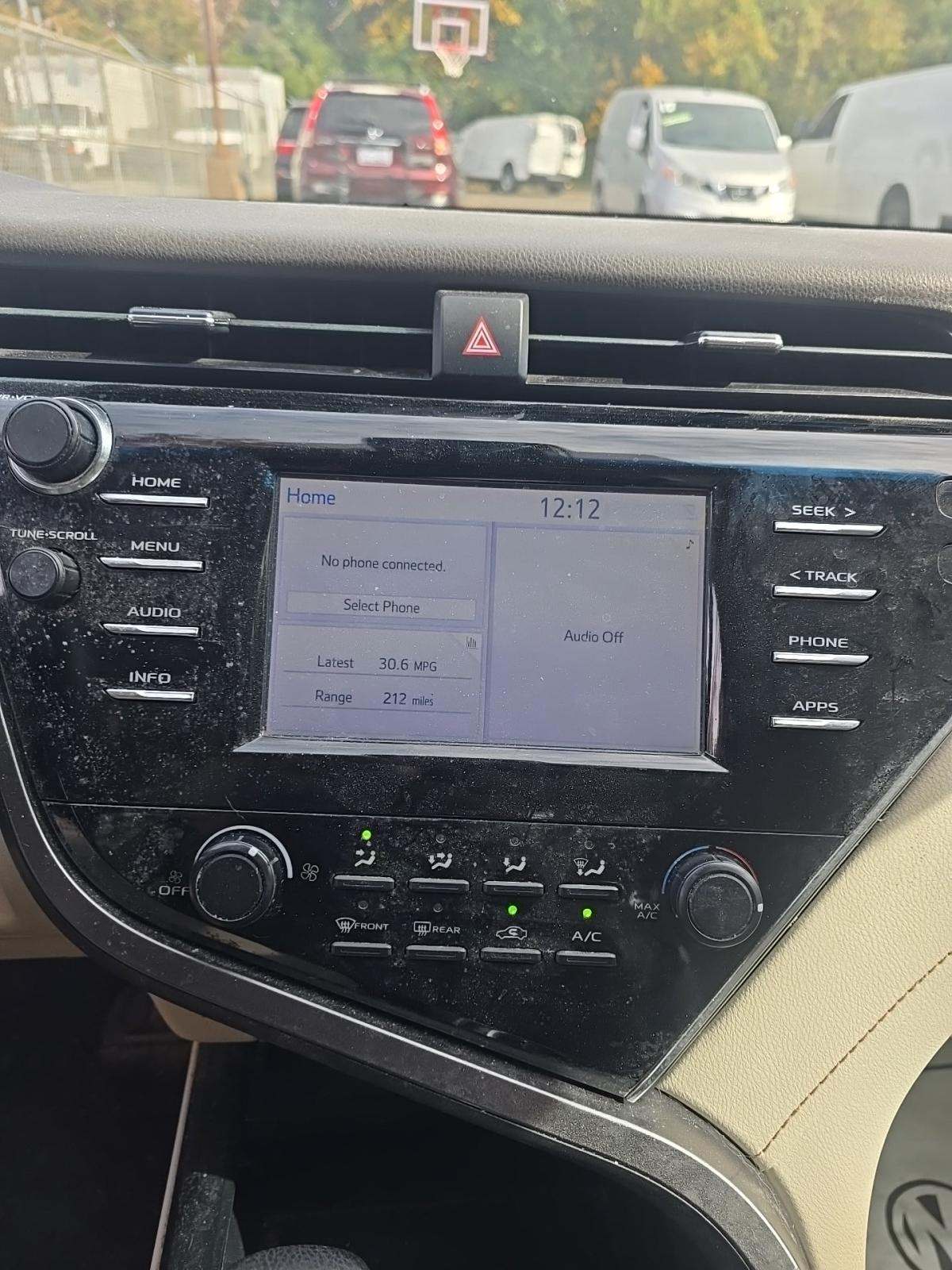 2018 Toyota Camry LE FWD