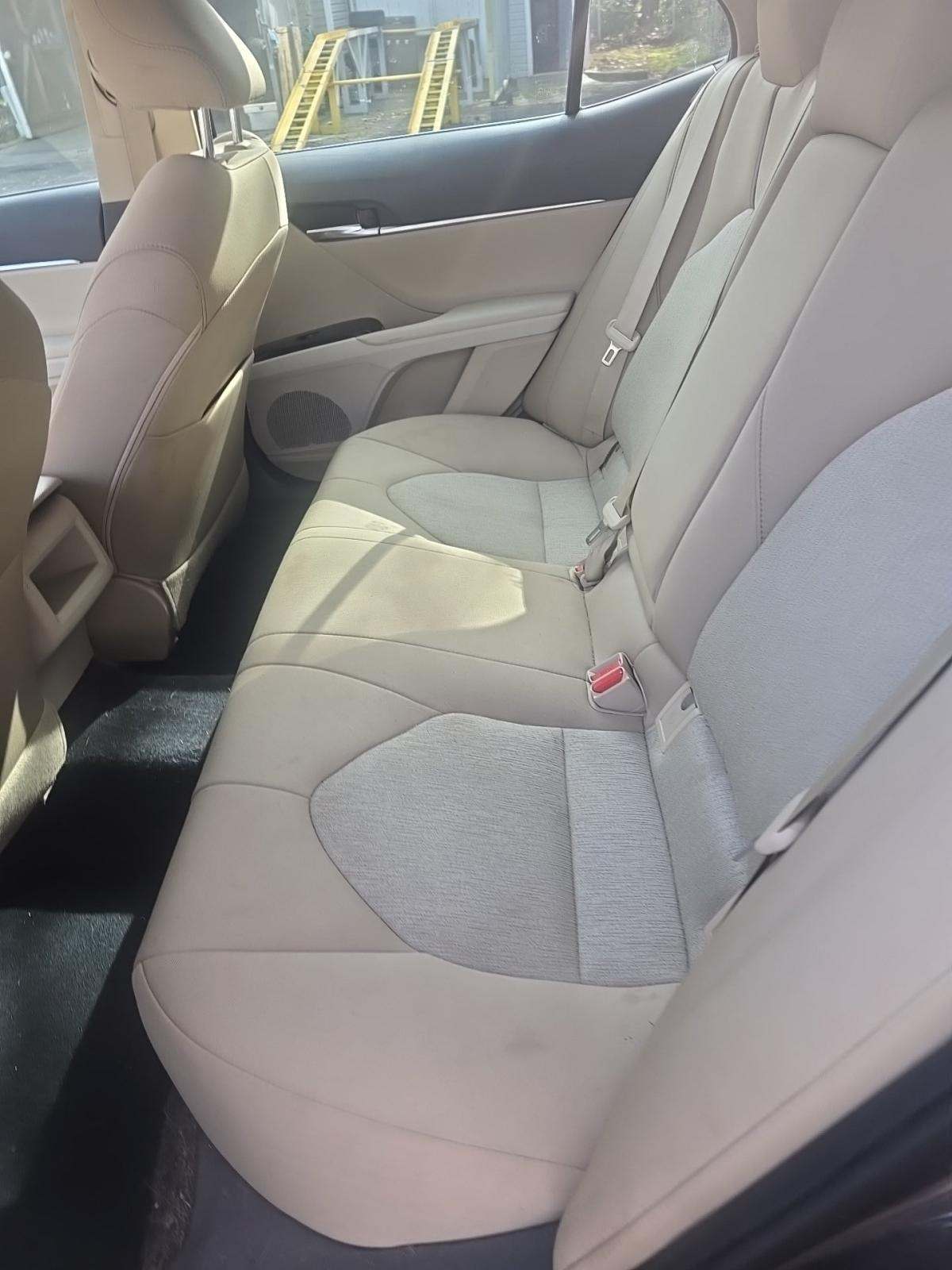 2018 Toyota Camry LE FWD