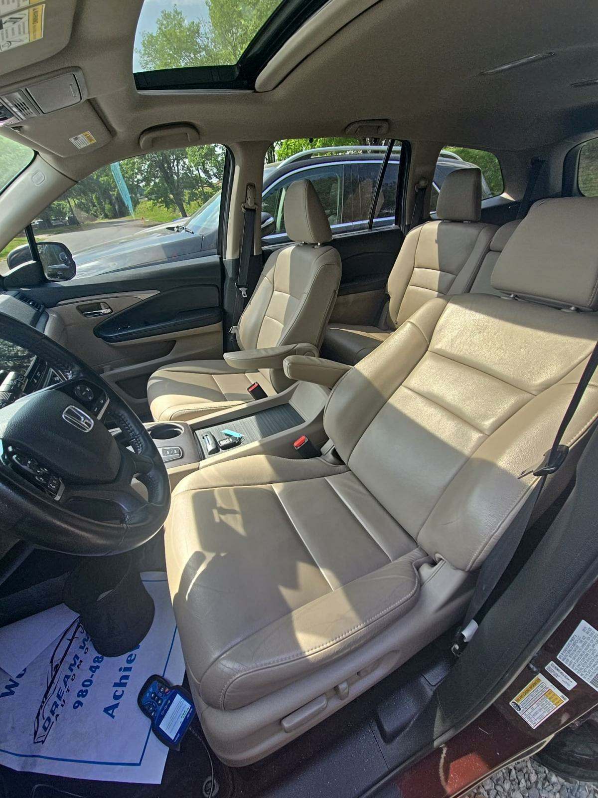 2022 Honda Pilot Special Edition FWD