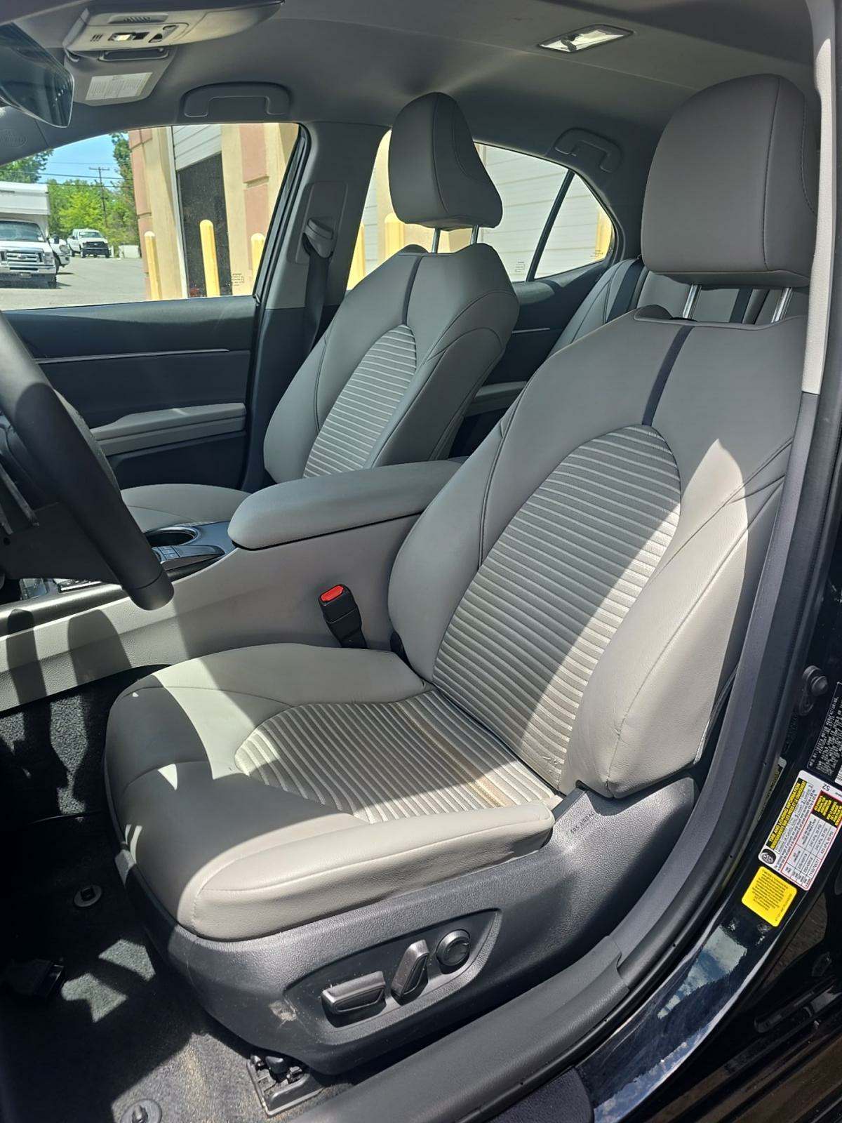 2024 Toyota Camry SE FWD