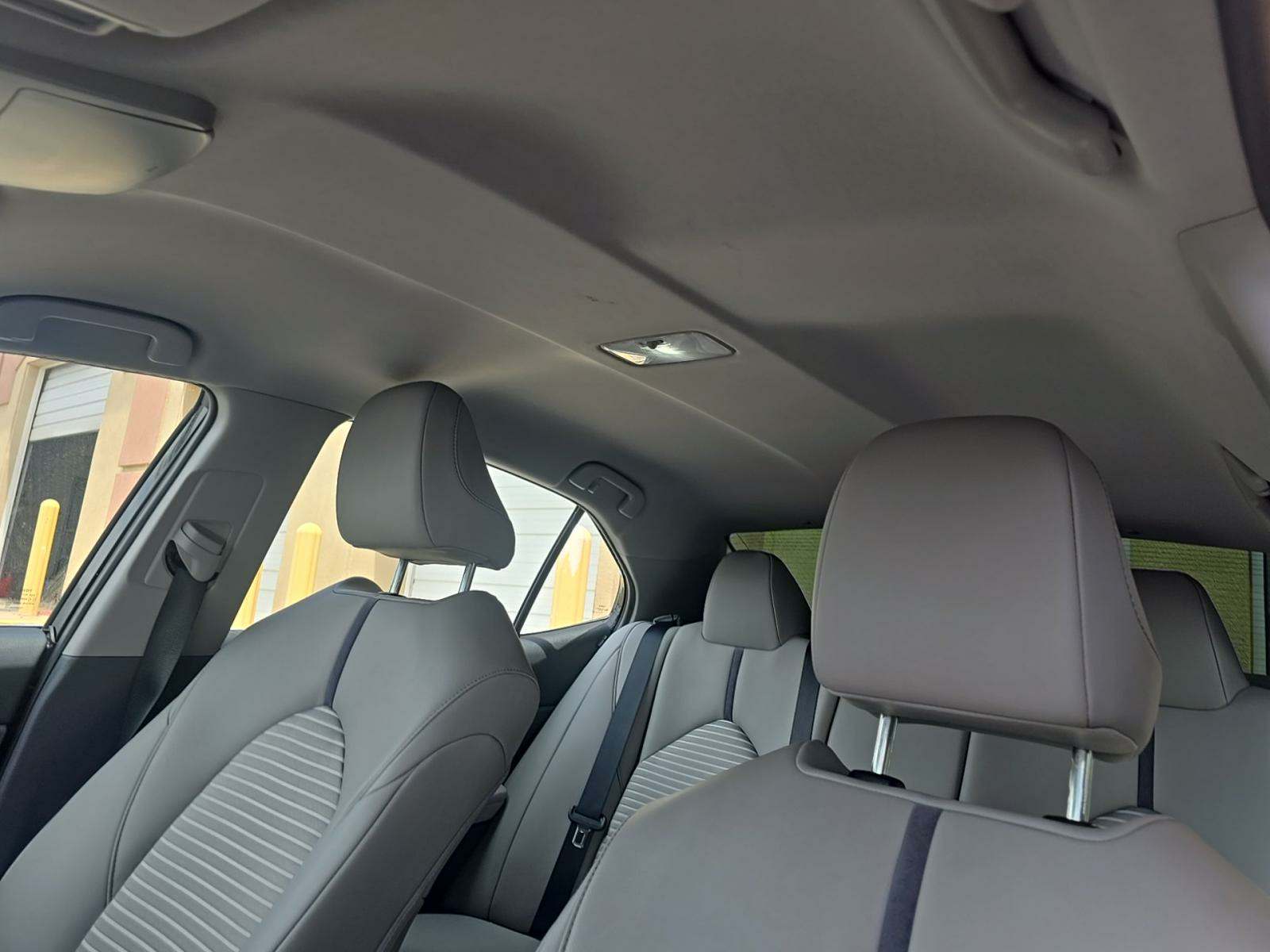 2024 Toyota Camry SE FWD