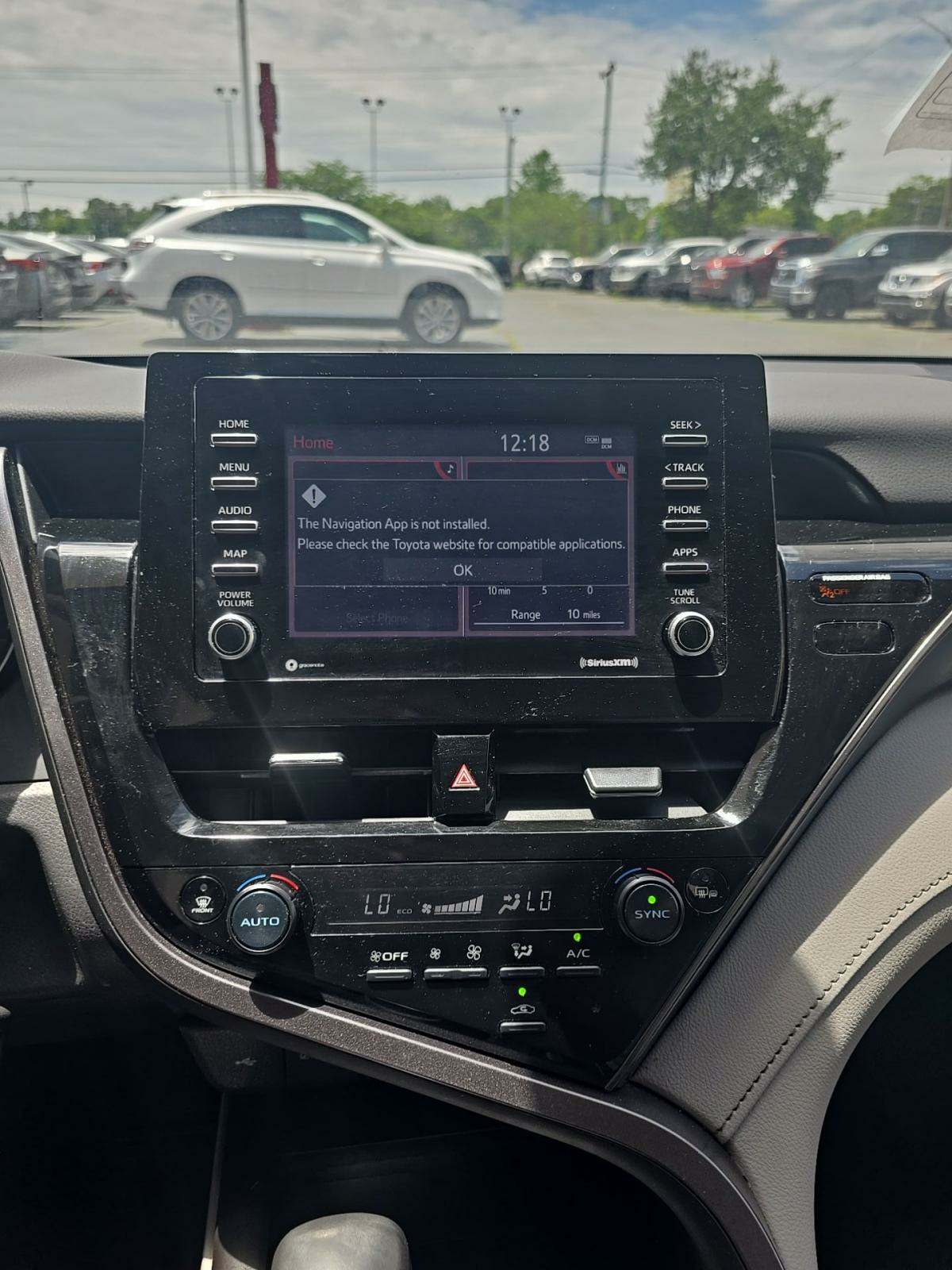 2024 Toyota Camry SE FWD