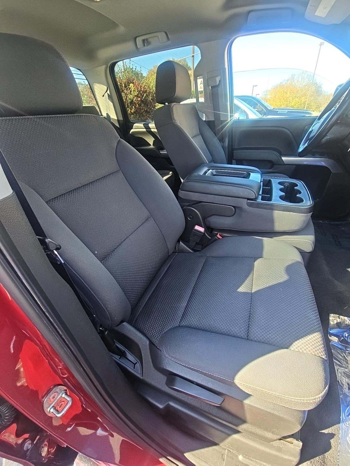 2018 Chevrolet Silverado 1500 LT RWD