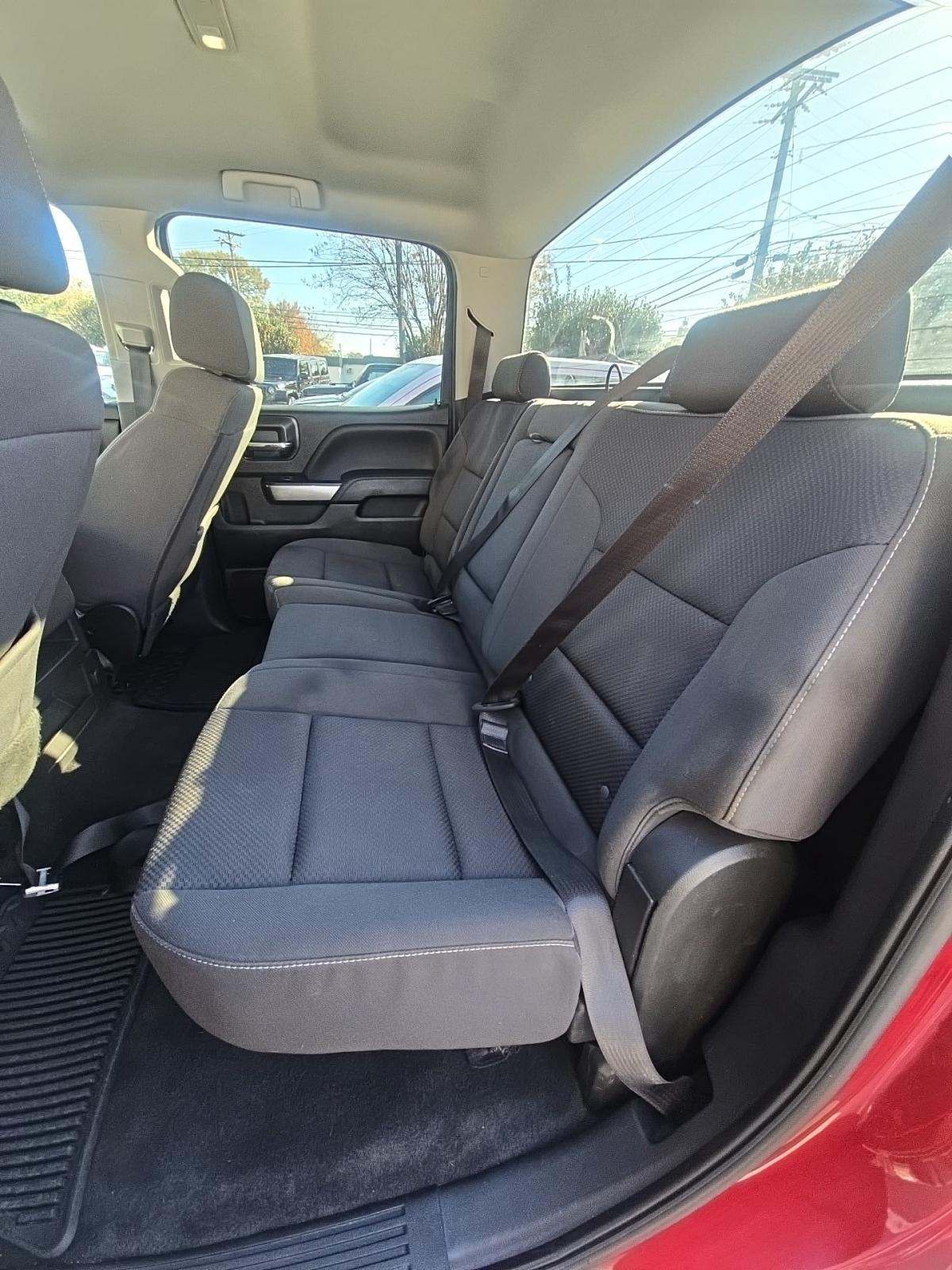 2018 Chevrolet Silverado 1500 LT RWD