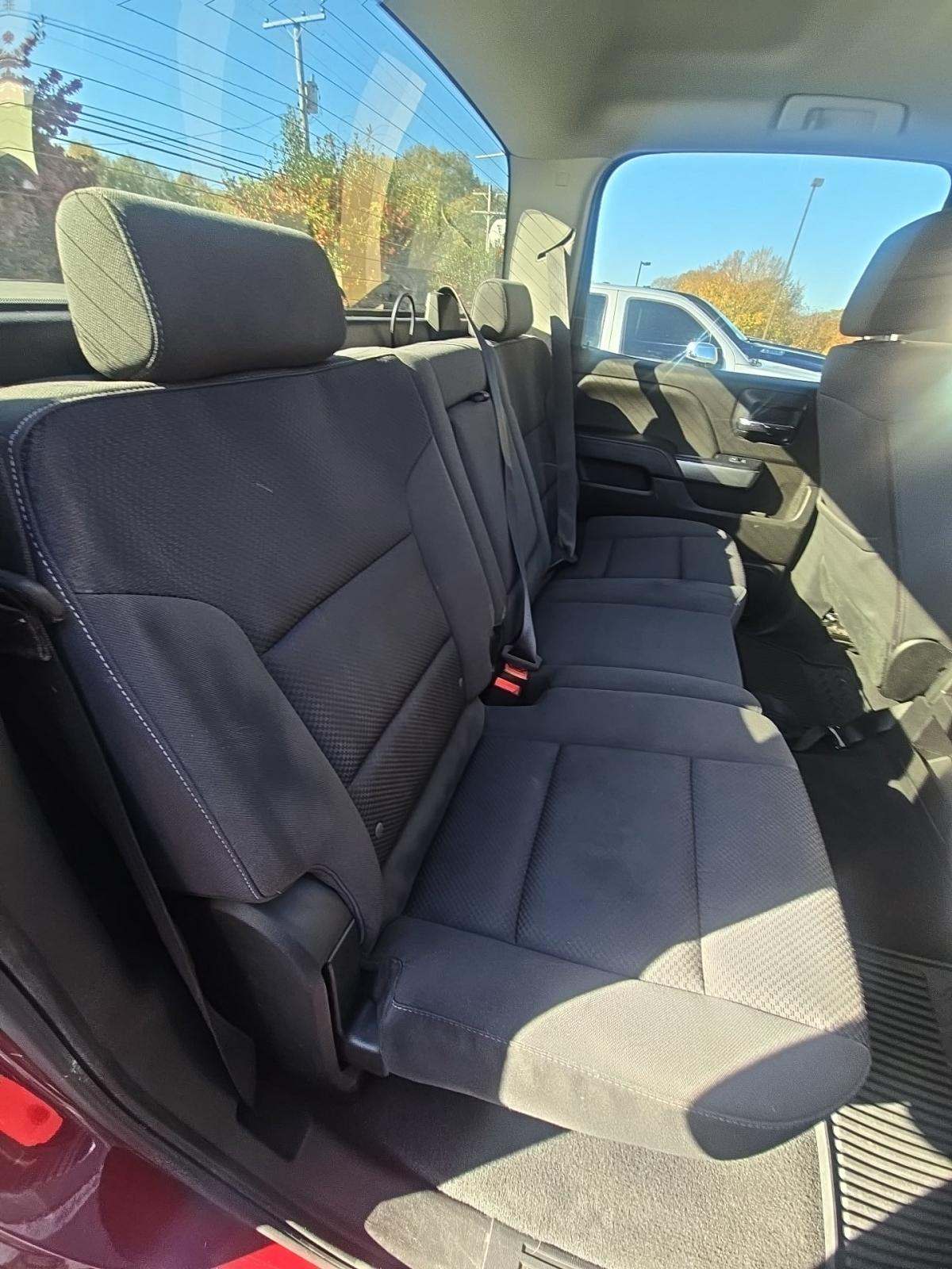 2018 Chevrolet Silverado 1500 LT RWD