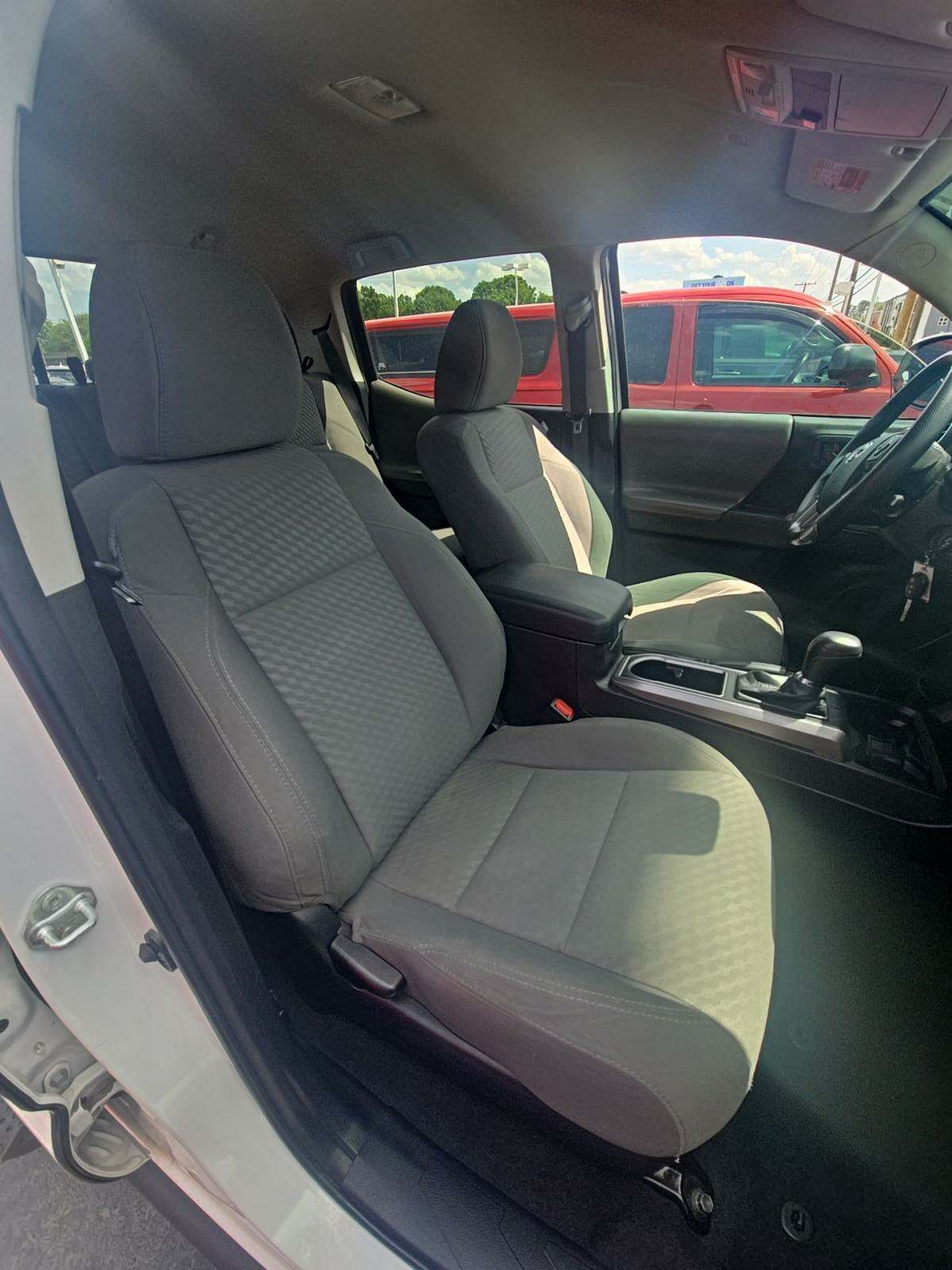 2021 Toyota Tacoma SR5 AWD