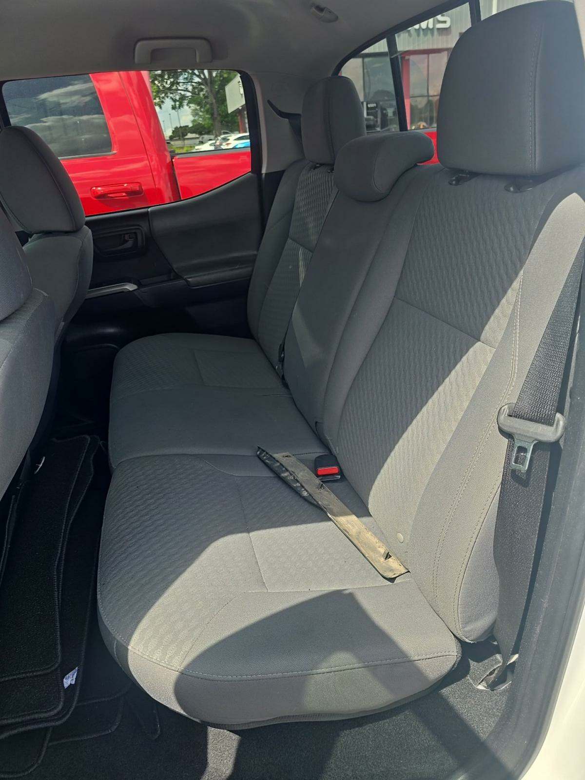 2021 Toyota Tacoma SR5 AWD