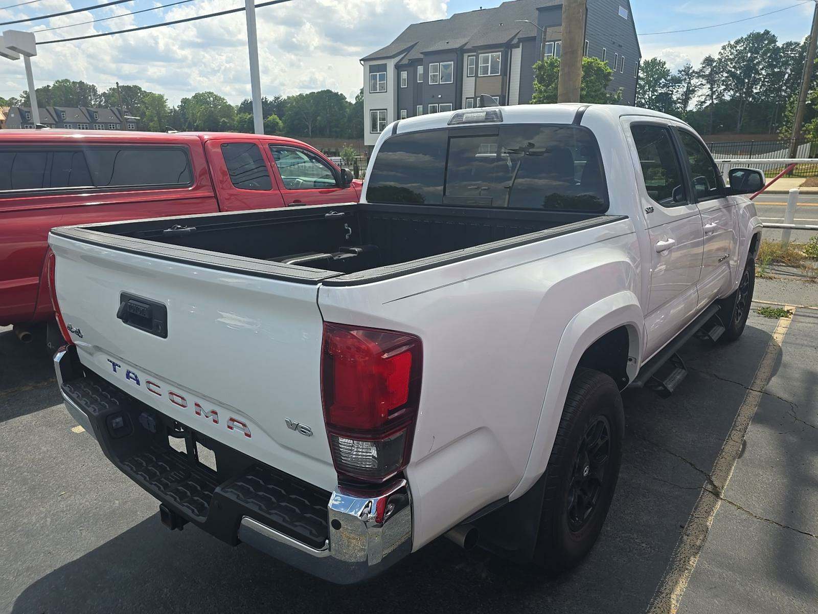 2021 Toyota Tacoma SR5 AWD