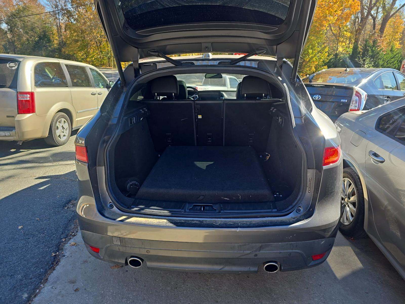 2017 Jaguar F-PACE 35t R-Sport AWD