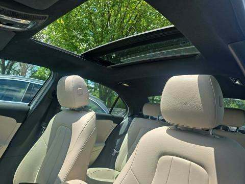 2022 Mercedes-Benz A-Class A 220 FWD