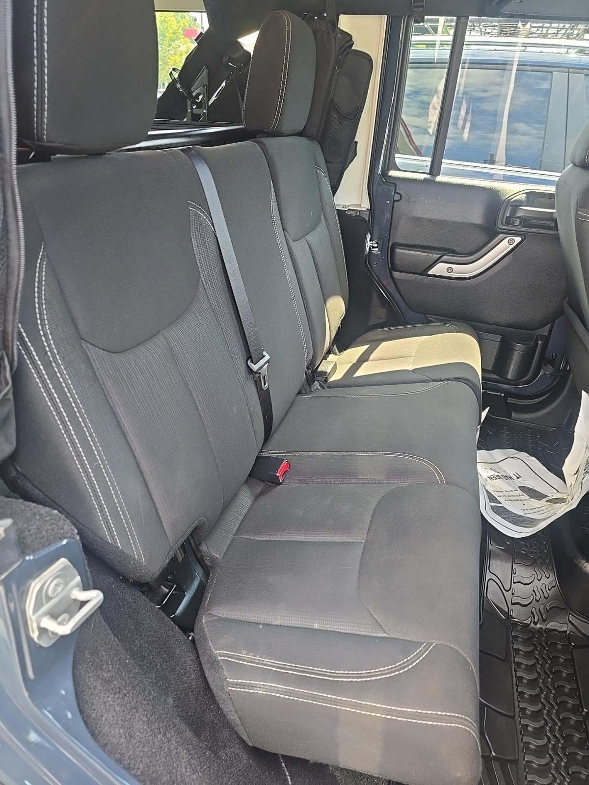 2017 Jeep Wrangler Unlimited Rubicon AWD